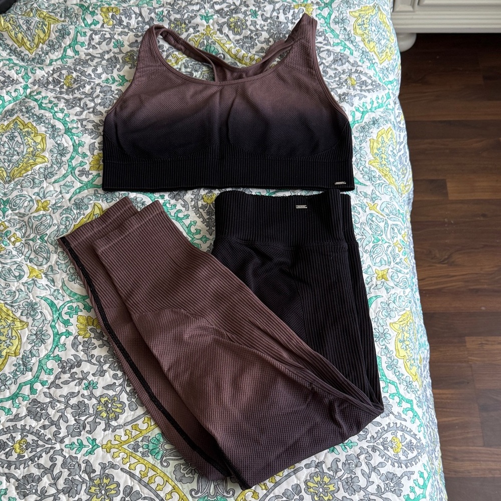 PINK Victoria's Secret Brown and Black Leggings & Bra Set